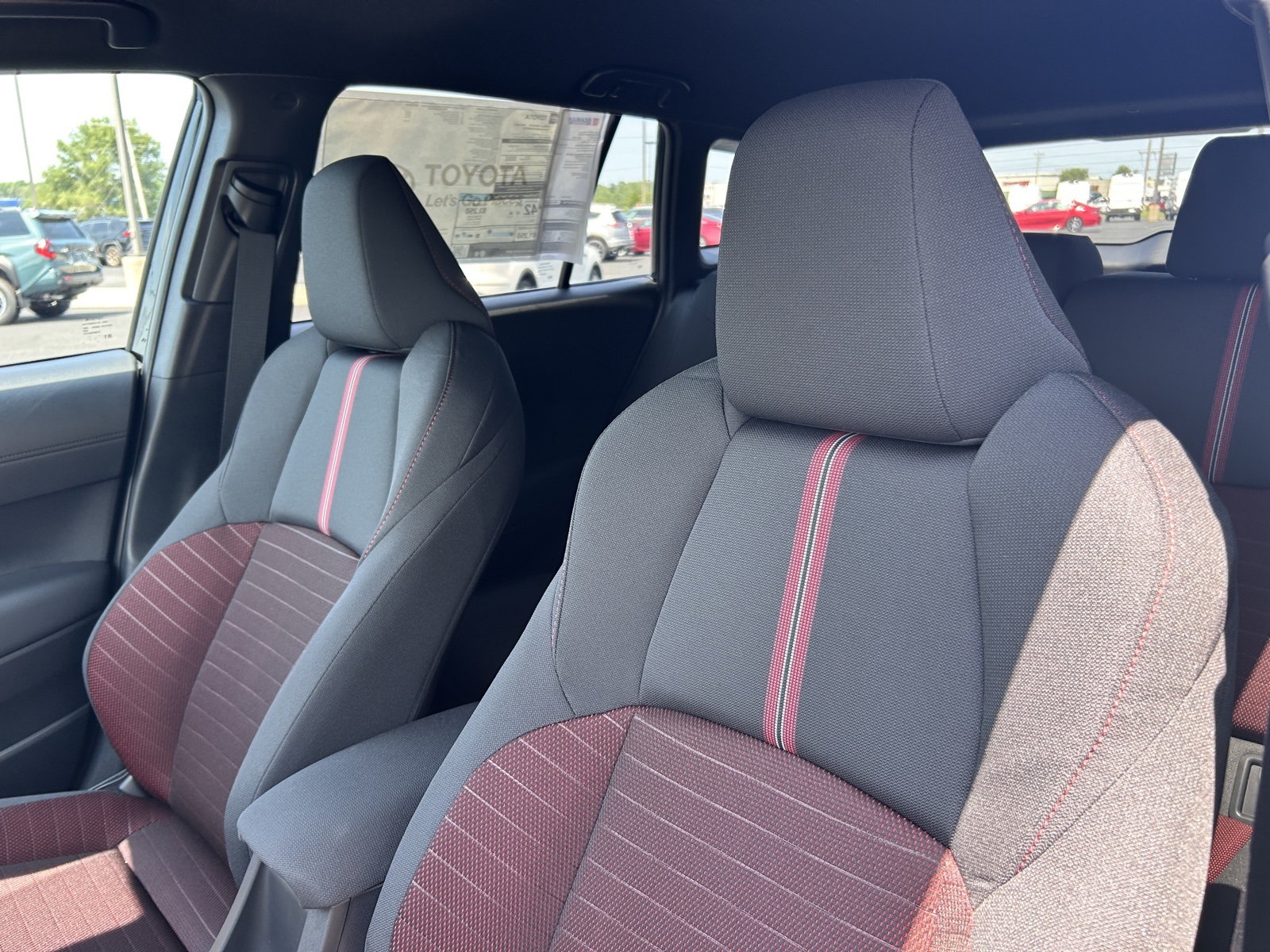 2025 Toyota Corolla Hybrid photo 24