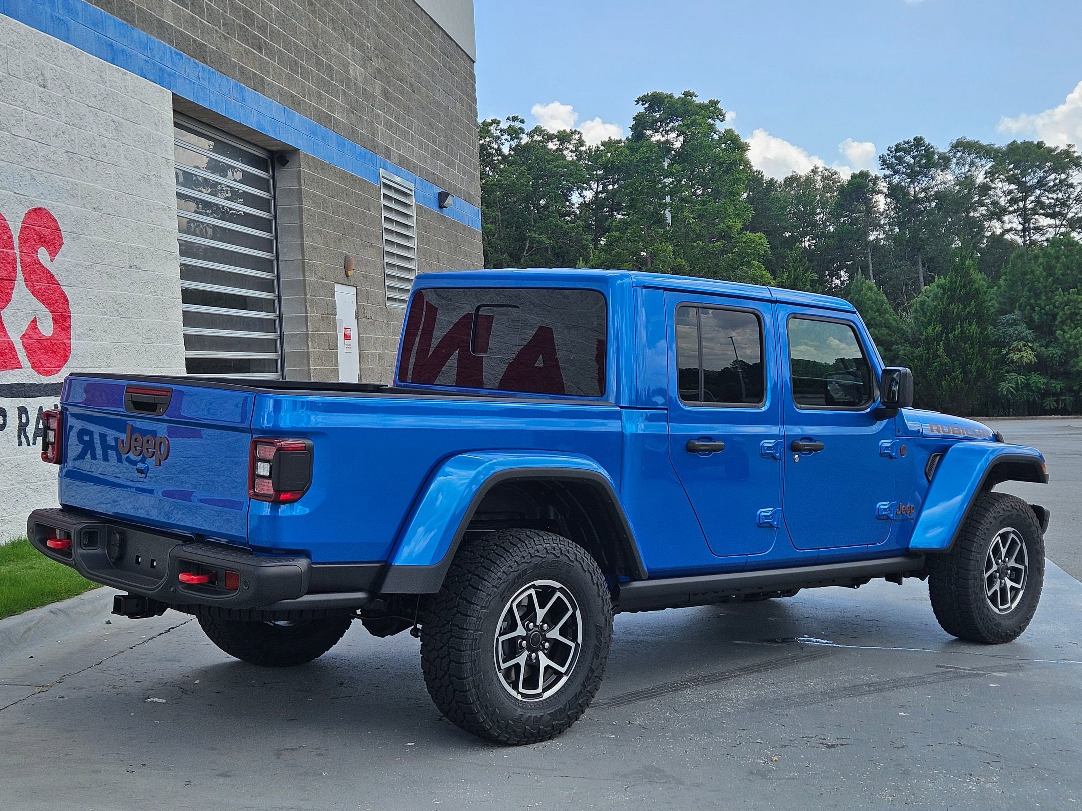 2025 Jeep Gladiator Rubicon photo 7