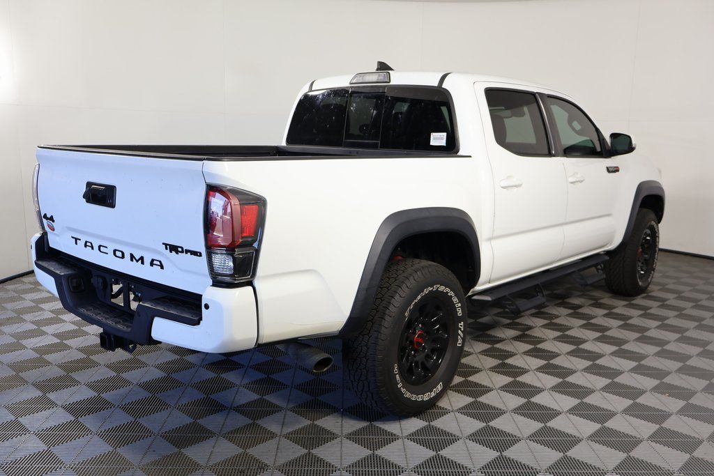 2019 Toyota Tacoma TRD Pro photo 4