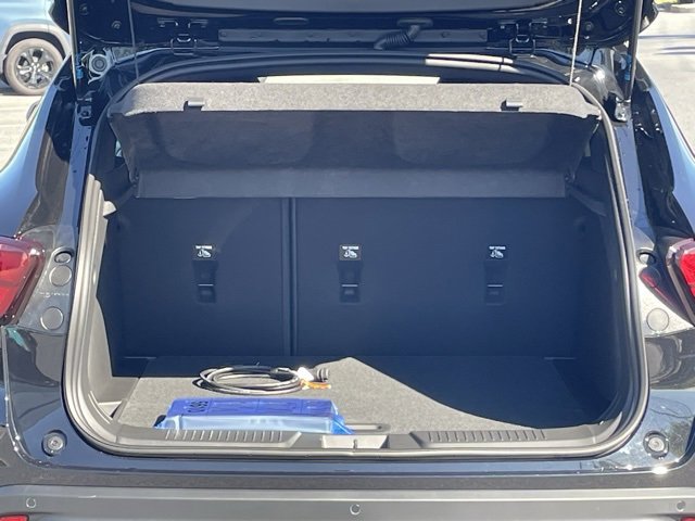 2025 Chevrolet Trax photo 12
