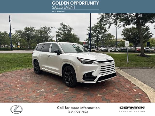 2025 Lexus TX 500h F SPORT Performance Premium photo 3
