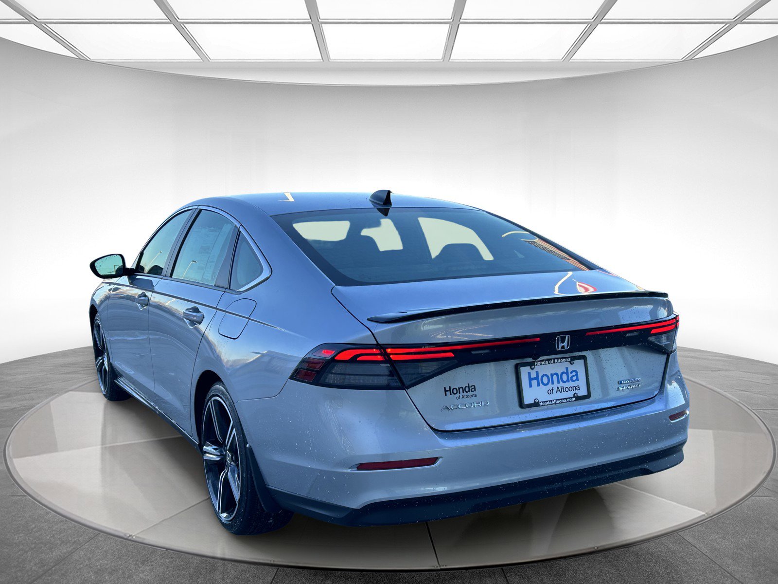 2025 Honda Accord Hybrid Sport photo 3