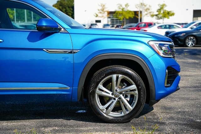 2024 Volkswagen Atlas Cross Sport SEL R-Line photo 43