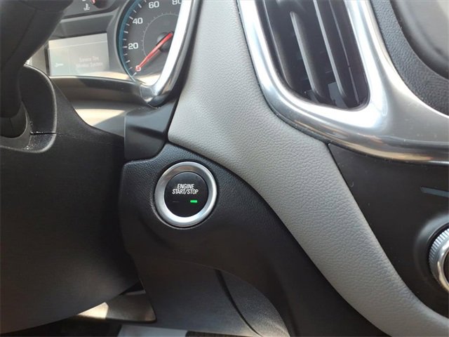 2018 Chevrolet Equinox LS photo 21