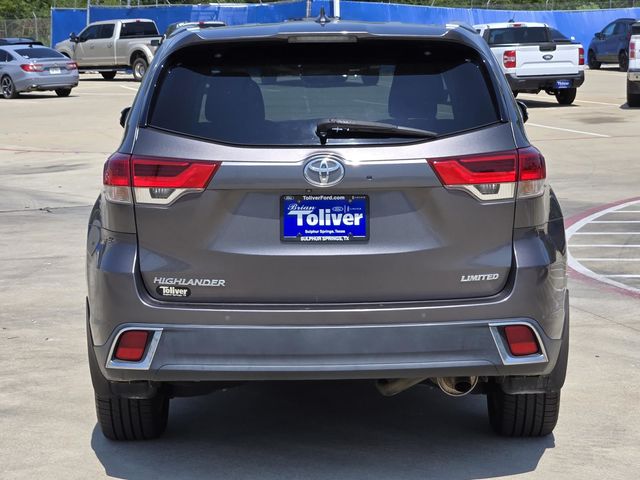 2017 Toyota Highlander Limited photo 6