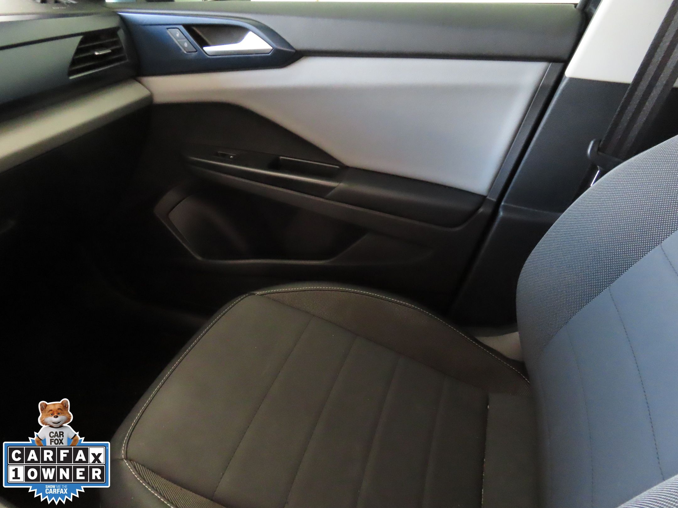 2022 Volkswagen Taos SE photo 17