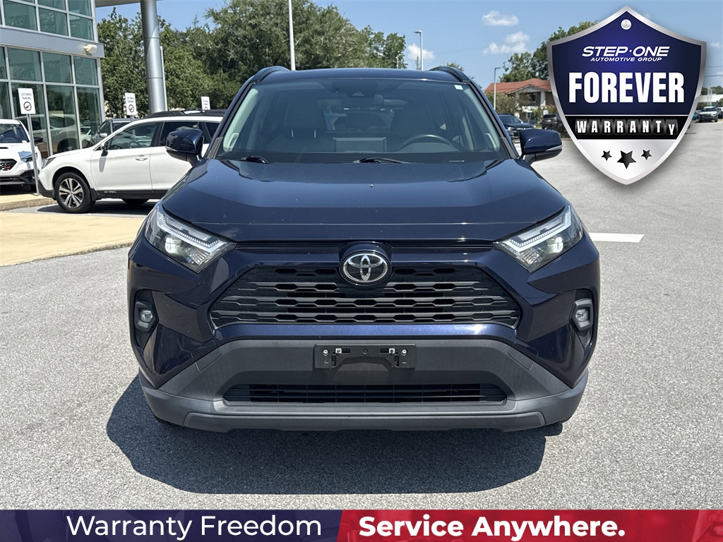 2022 Toyota RAV4 XLE Premium photo 2