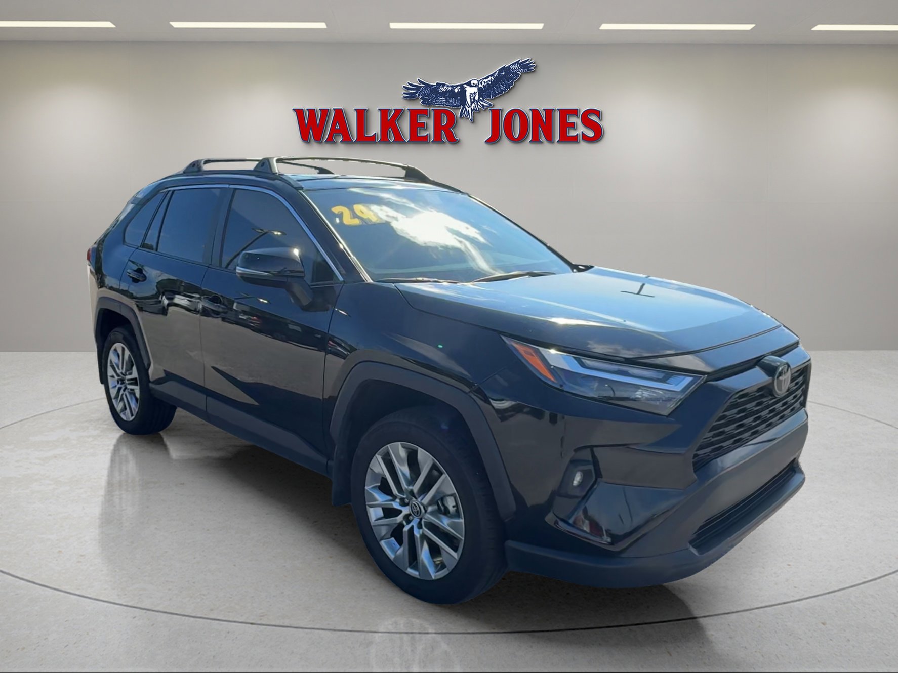 2024 Toyota RAV4 XLE Premium's photo