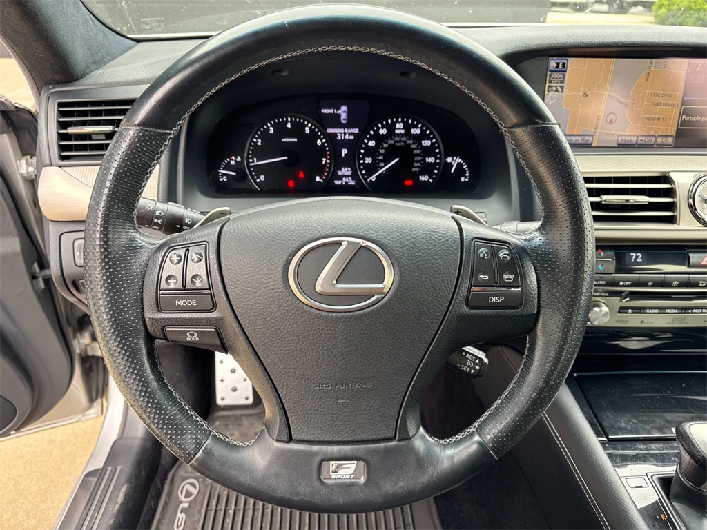 2013 Lexus LS 460 photo 26
