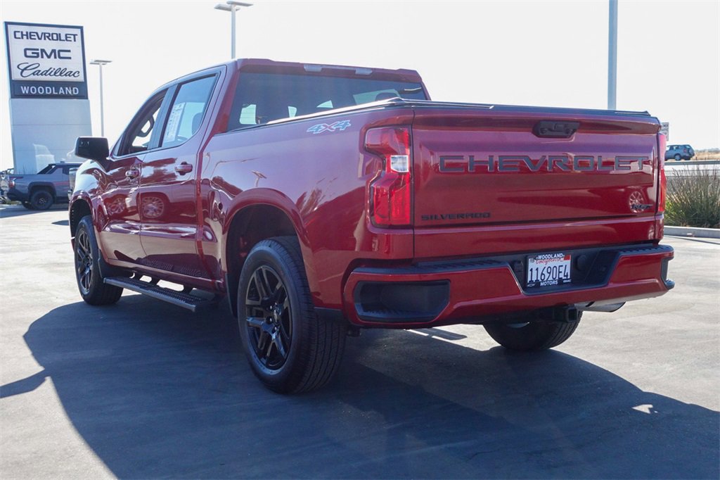 2025 Chevrolet Silverado 1500 RST photo 11