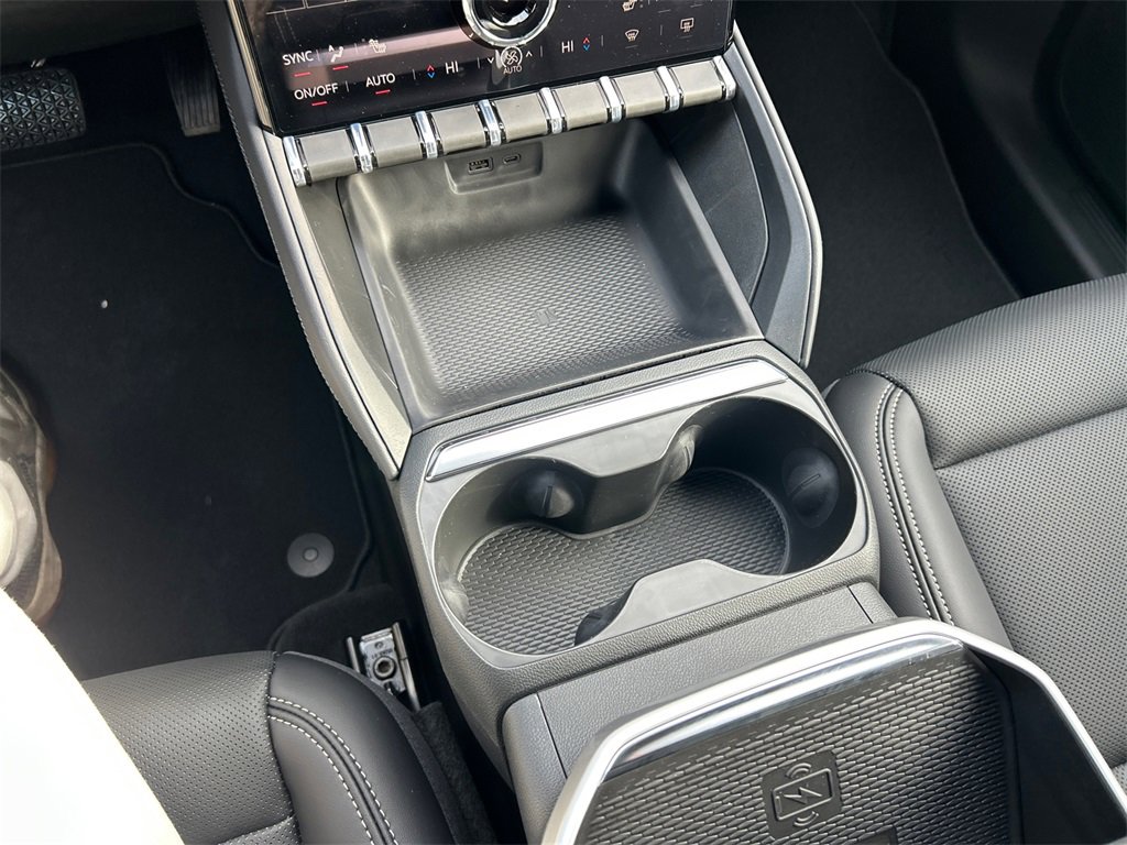 2026 GMC TERRAIN - Image 23