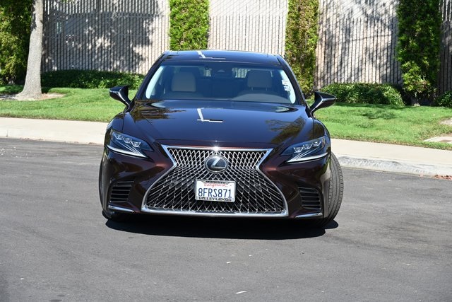 2018 Lexus LS 500 photo 2
