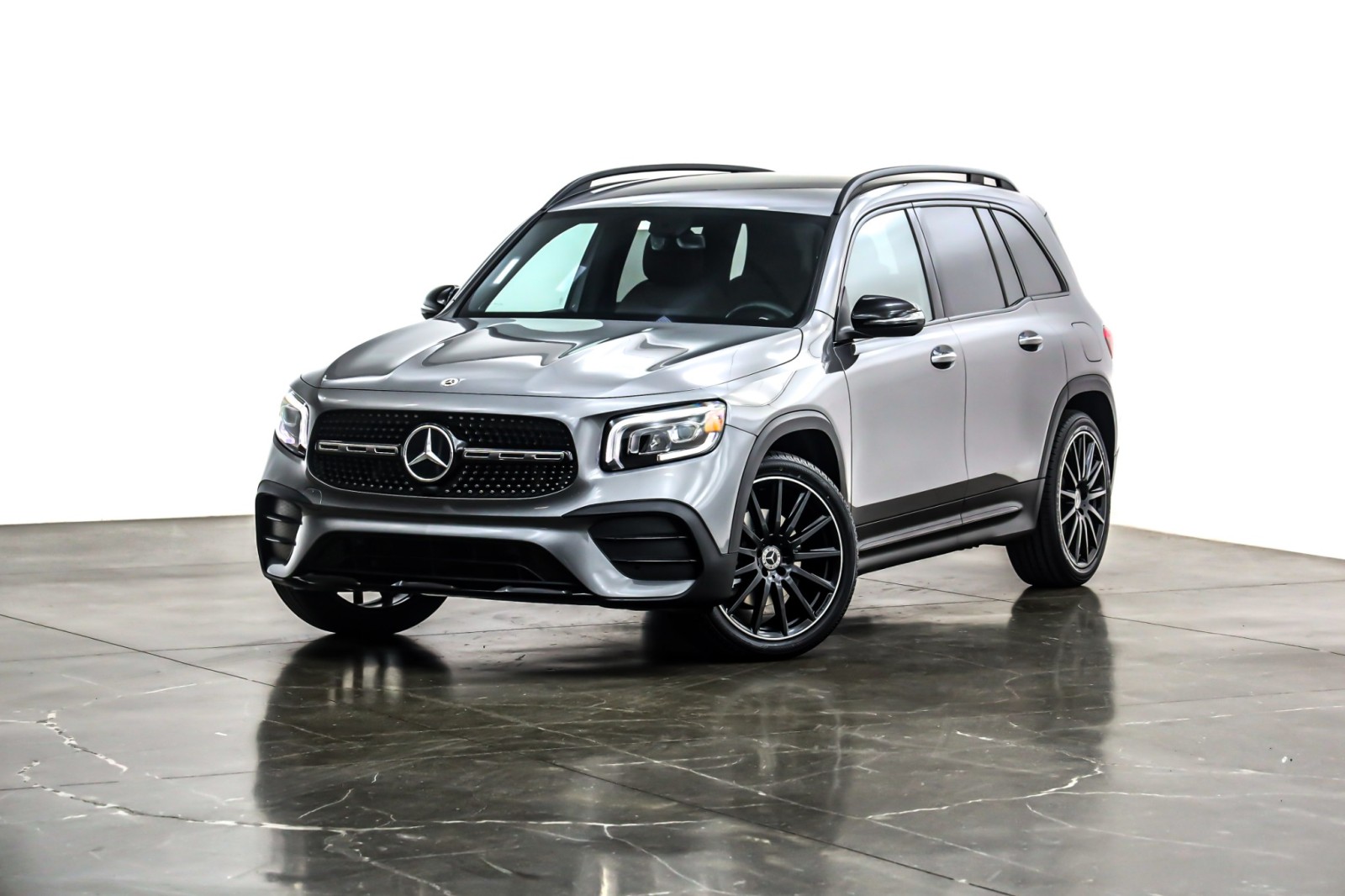 2021 Mercedes-Benz GLB Base