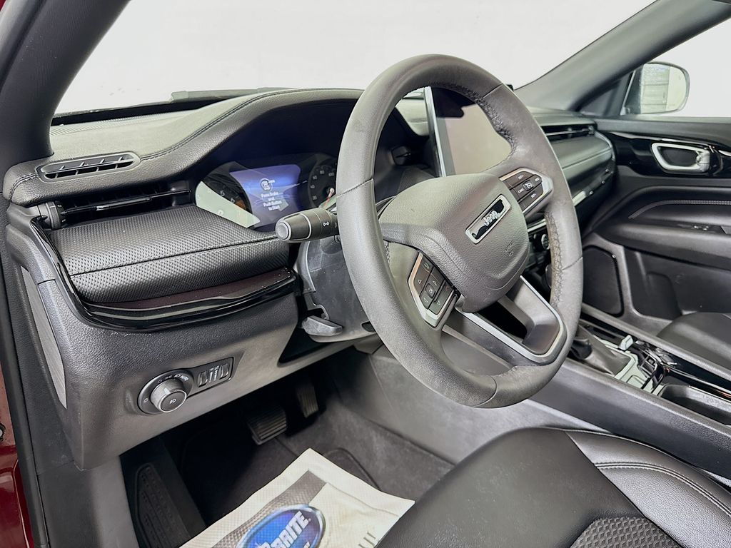 2022 Jeep Compass Altitude photo 7