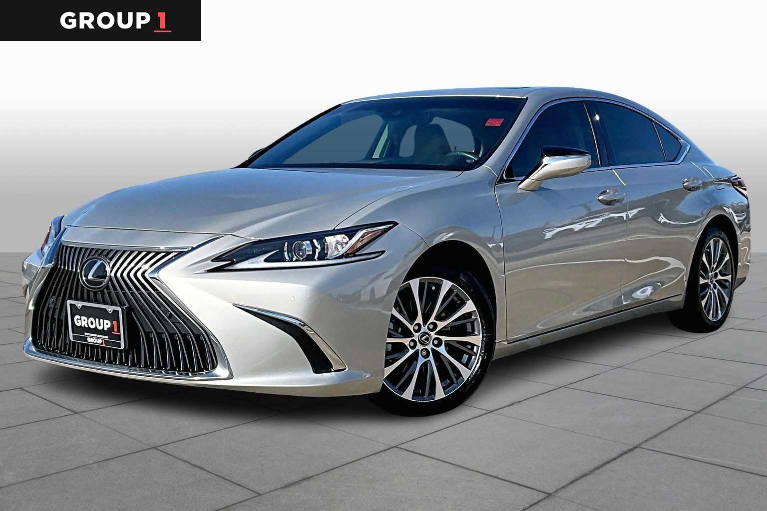 2019 Lexus ES 350's photo