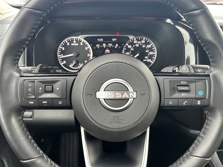 2024 Nissan Pathfinder SL photo 20