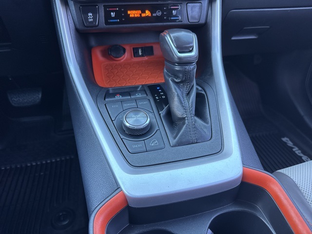 2019 Toyota RAV4 Adventure photo 32