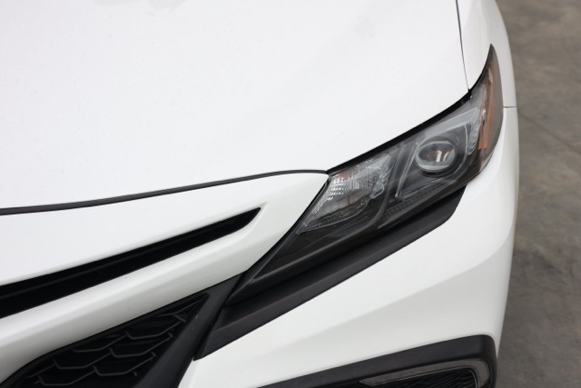 2023 Toyota Camry SE photo 9