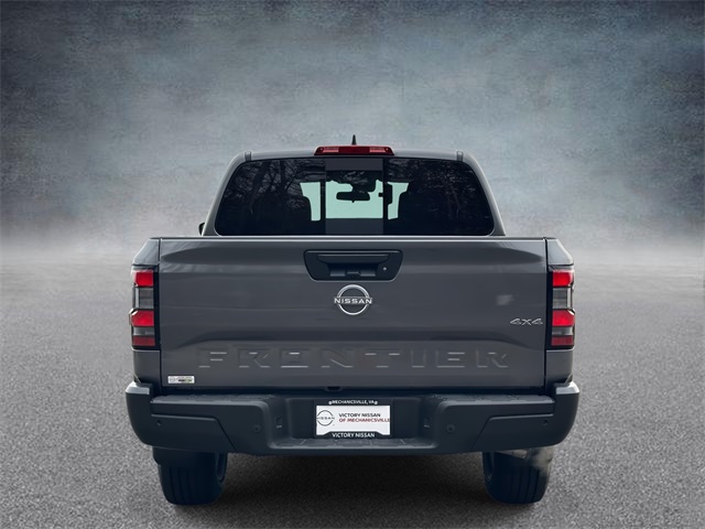 2026 Nissan Frontier Crew Cab S photo 3