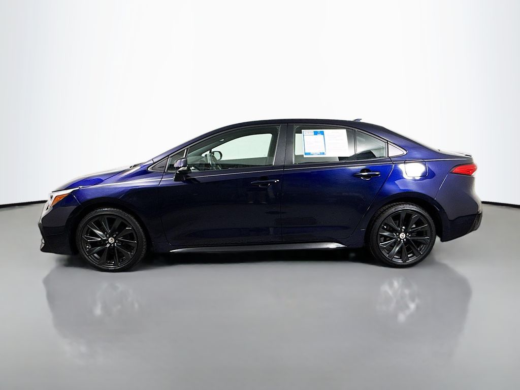 2024 Toyota Corolla SE photo 4