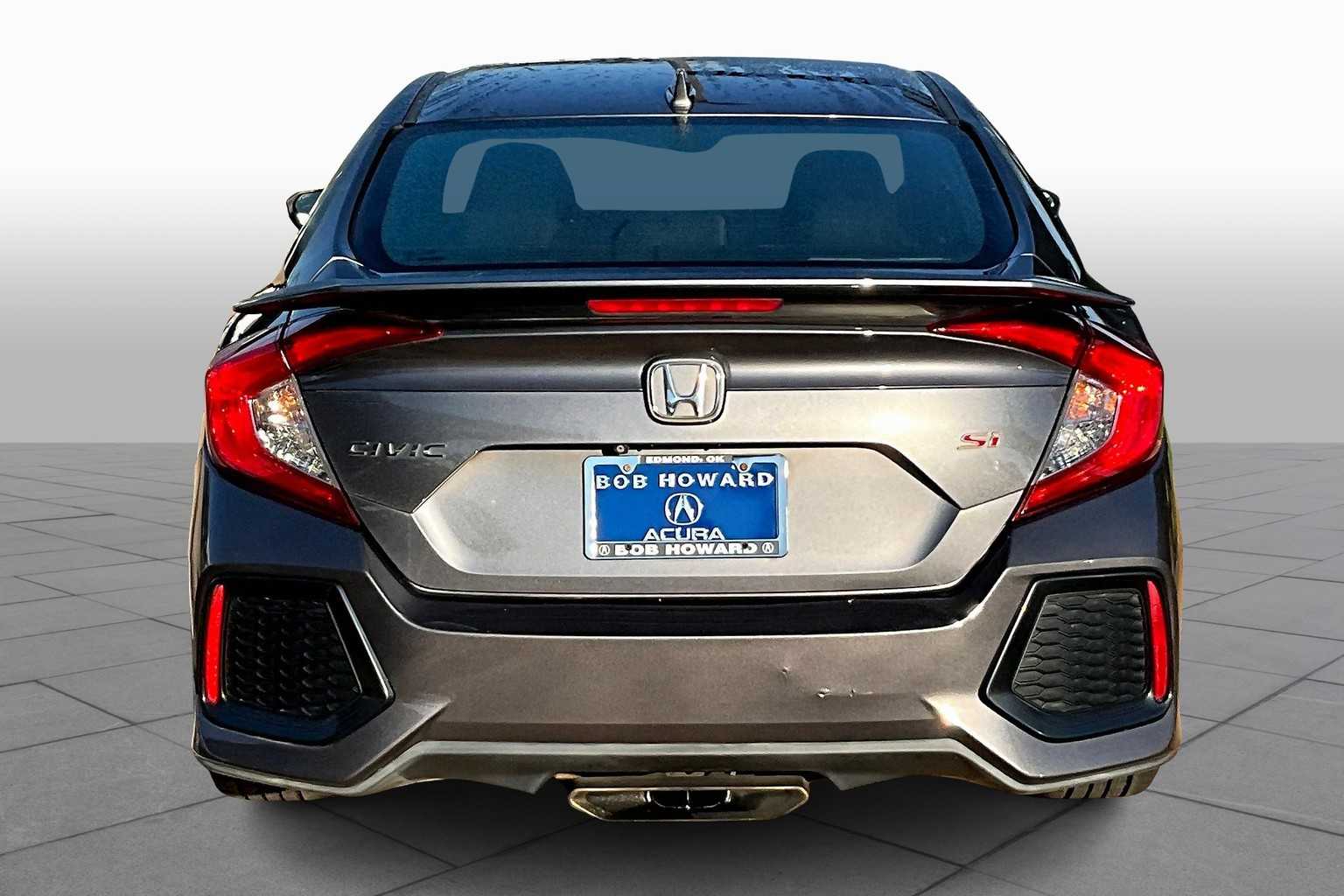 2017 Honda Civic Si photo 4