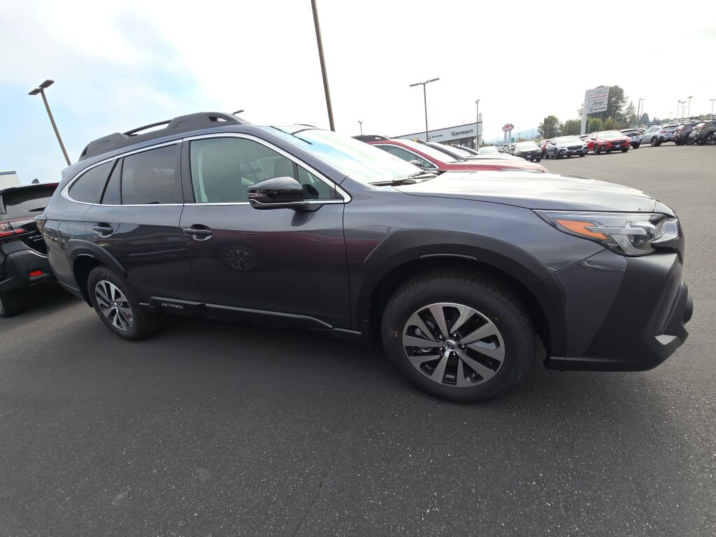 2025 Subaru Outback Premium photo 4