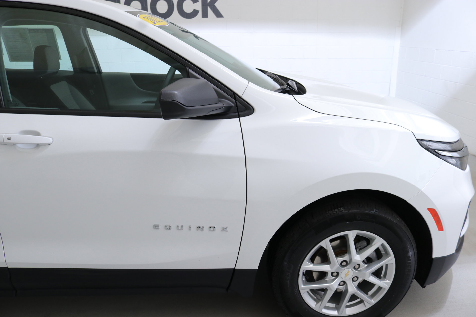 2022 Chevrolet Equinox LS photo 10
