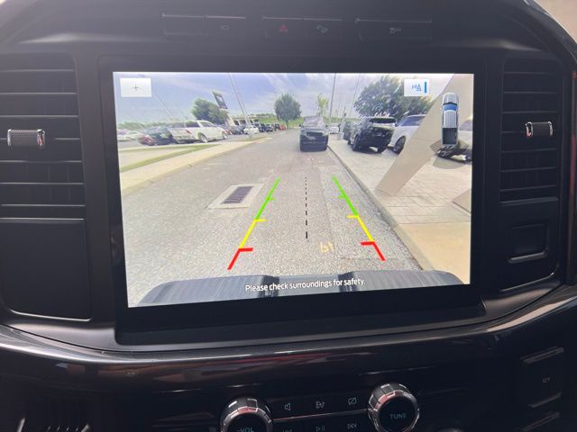 2022 Ford F-150 XLT photo 12