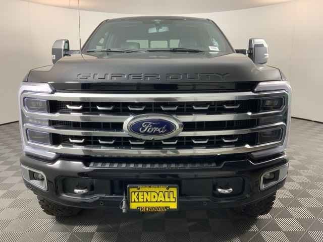 2024 Ford F-350 photo 2