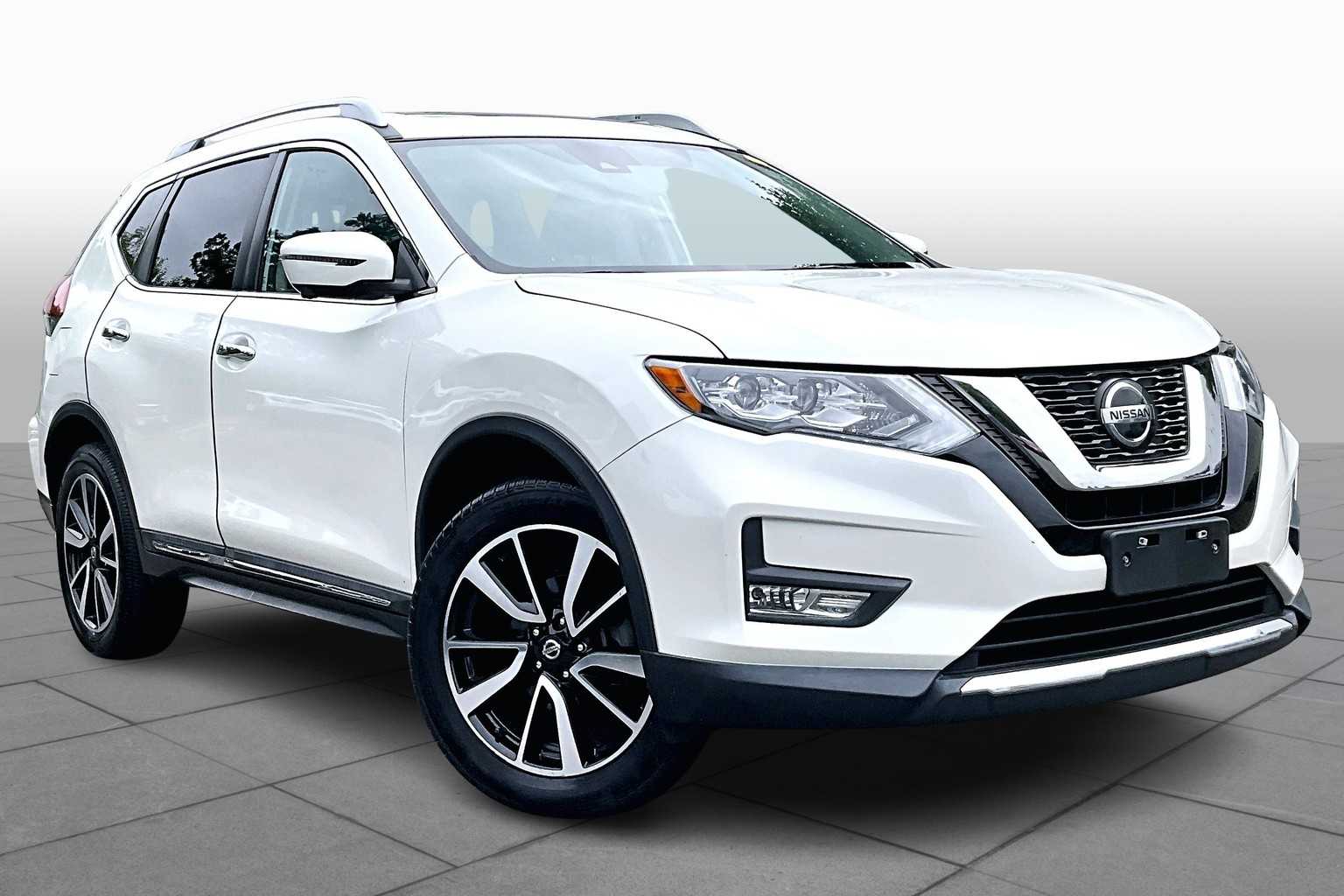 2019 Nissan Rogue SL photo 2