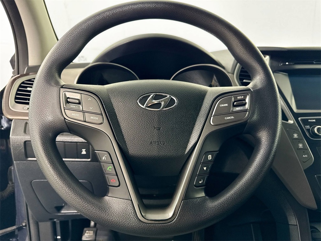 2017 Hyundai Santa Fe SE photo 33