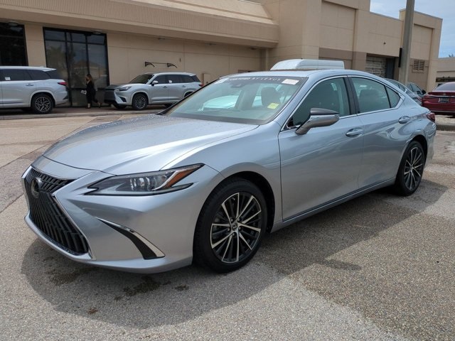 2022 Lexus ES 250 photo 8