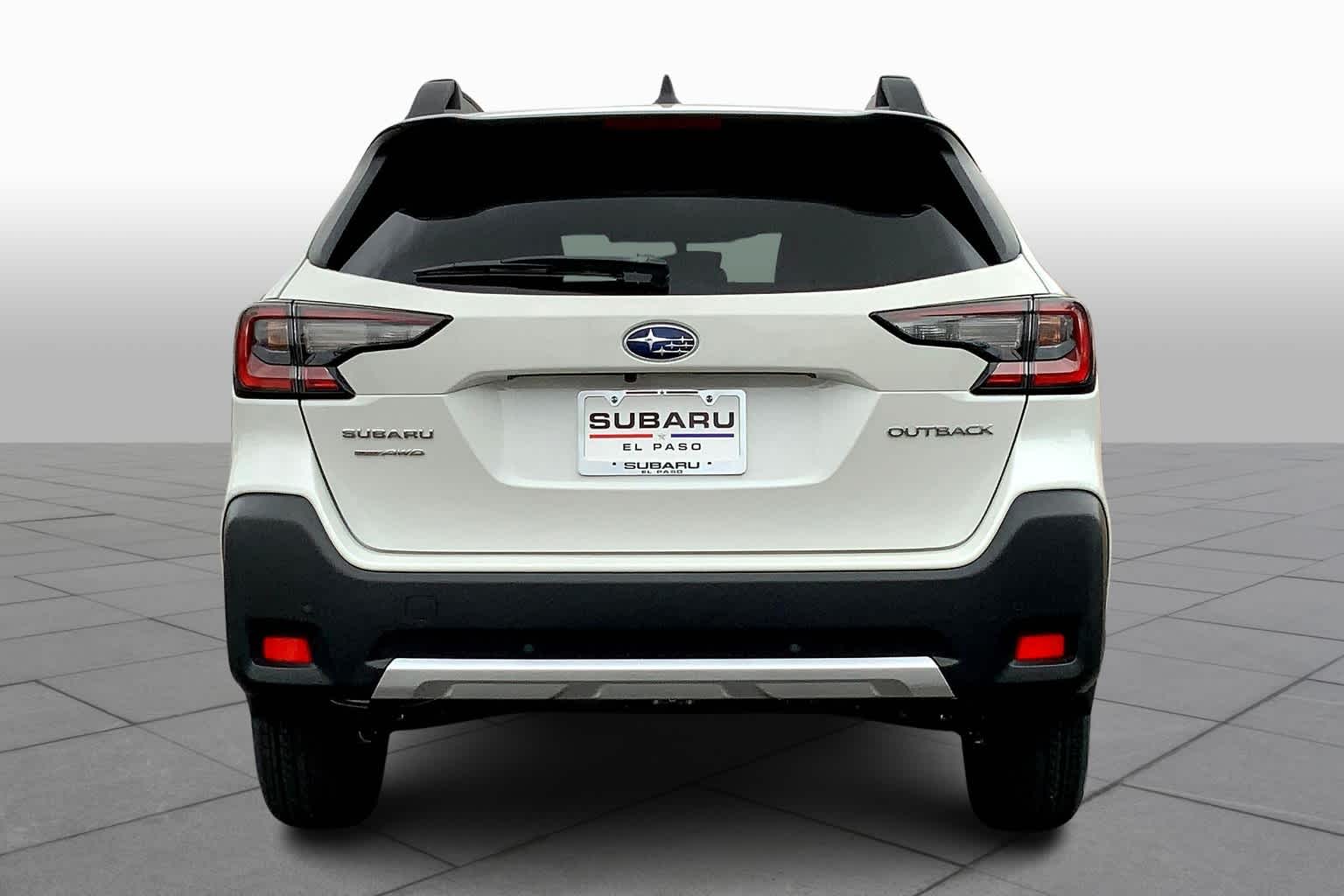 2025 Subaru Outback Limited photo 4