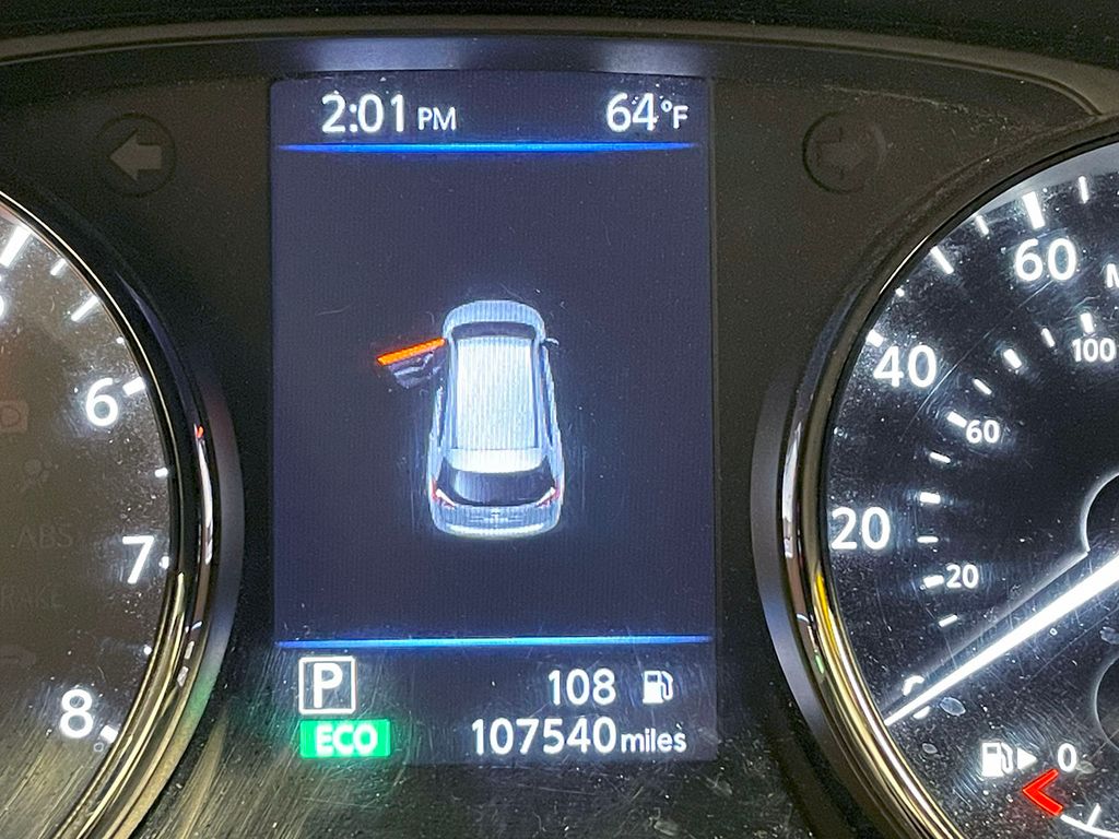 2020 Nissan Rogue SV photo 2