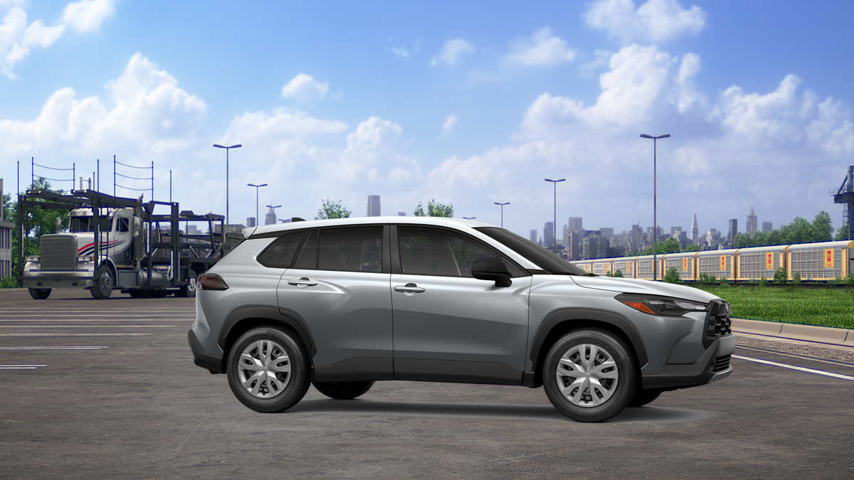 2026 Toyota Corolla Cross L photo 6