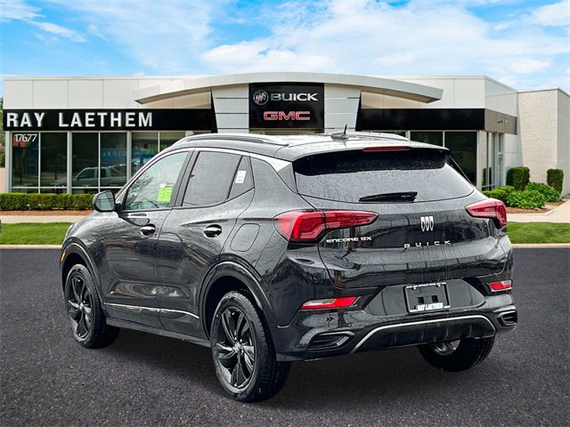 2025 Buick Encore GX Sport Touring photo 2