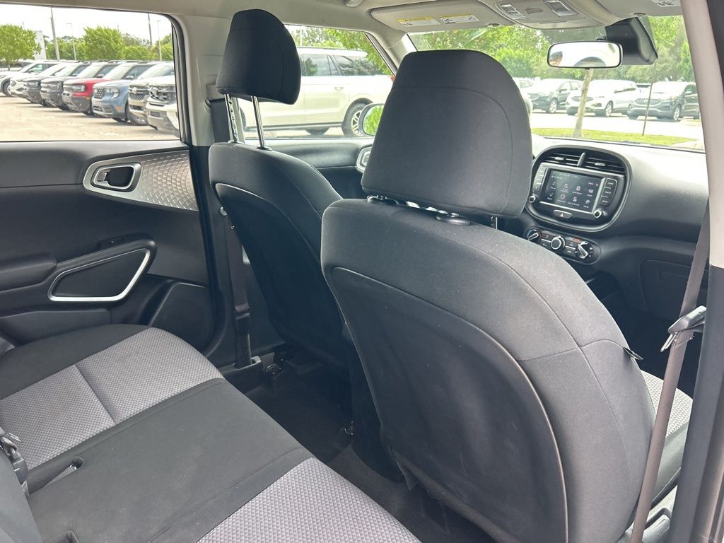 2023 Kia Soul LX photo 36