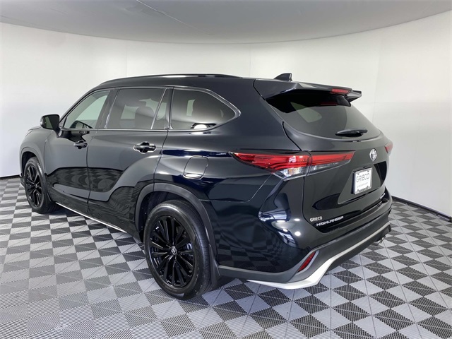 2023 Toyota Highlander XSE photo 5