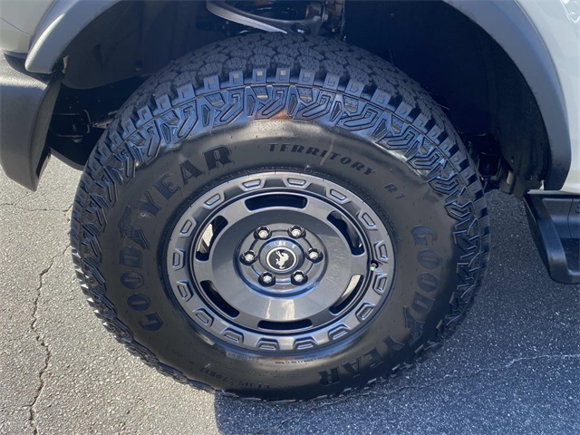 2025 Ford Bronco Outer Banks photo 7