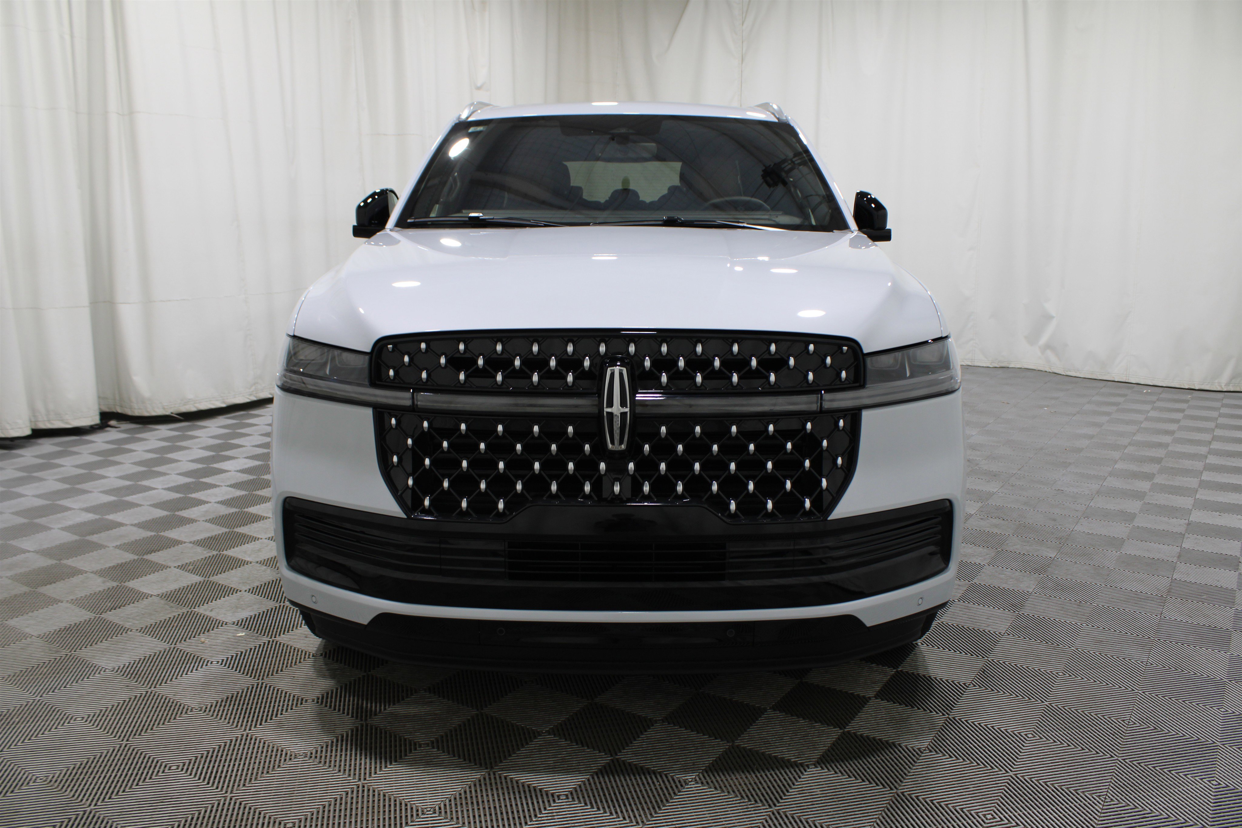 2025 Lincoln Navigator Black Label photo 18