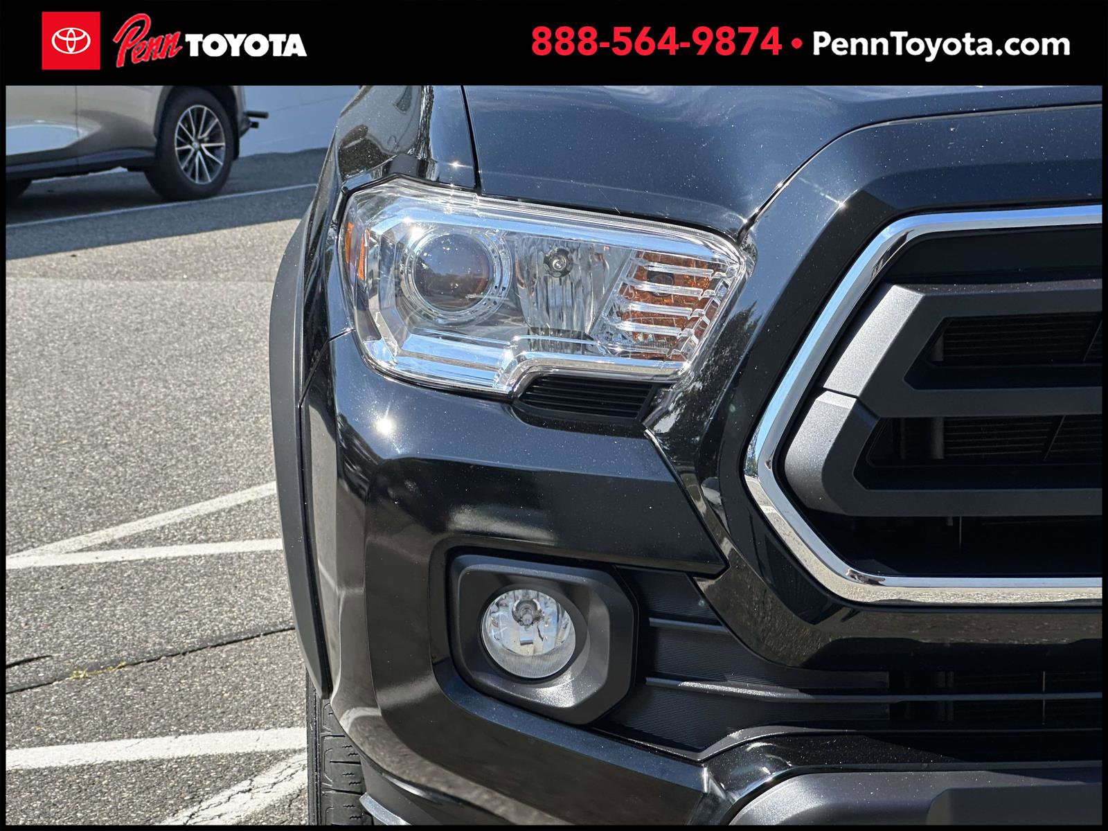 2023 Toyota Tacoma SR5 4x4 photo 9