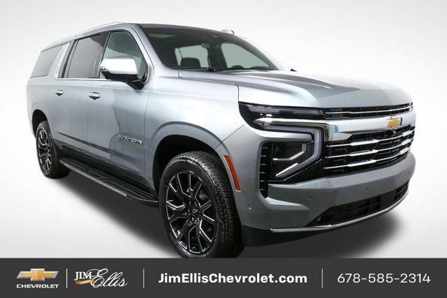 2025 Chevrolet Suburban LT's photo