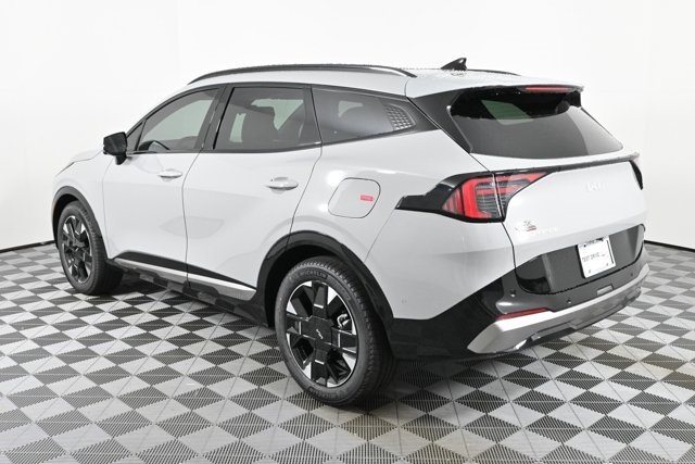 2026 Kia Sportage photo 2