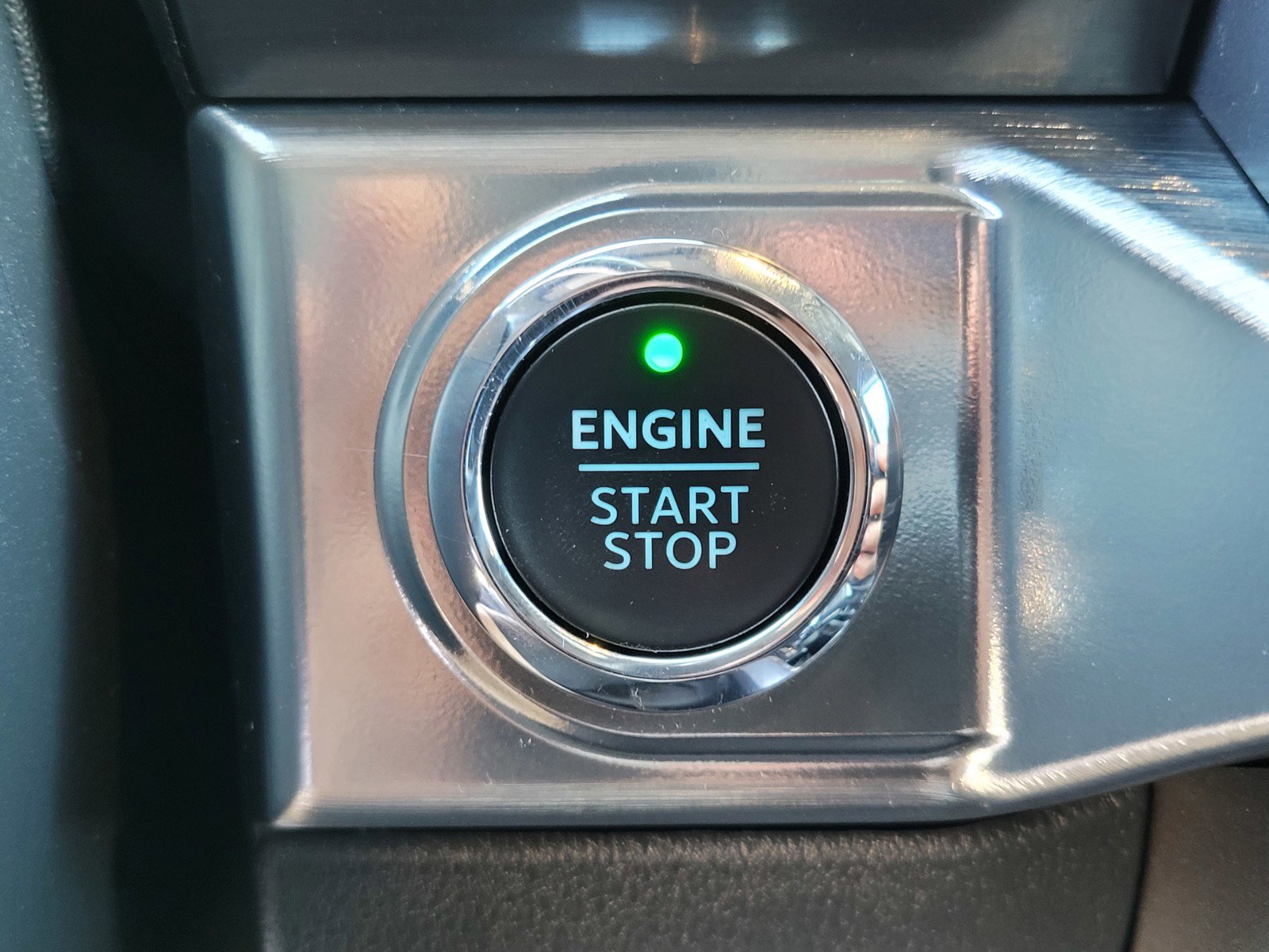 2023 Ford F-150 Lariat photo 22