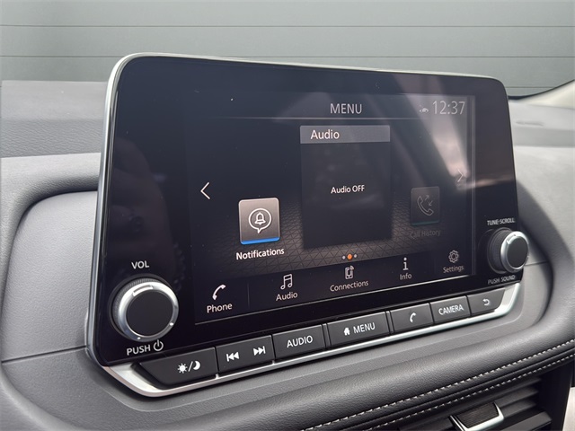 2026 Nissan Rogue SV photo 14