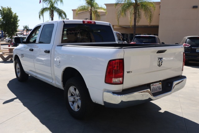 2022 Ram 1500 Classic SLT photo 5