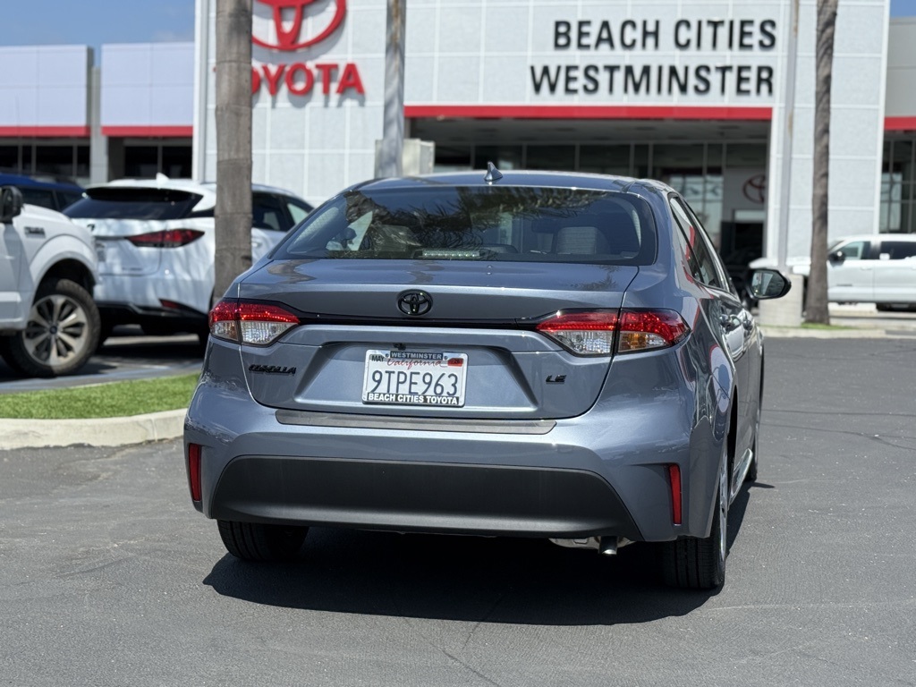 2025 Toyota Corolla LE photo 10