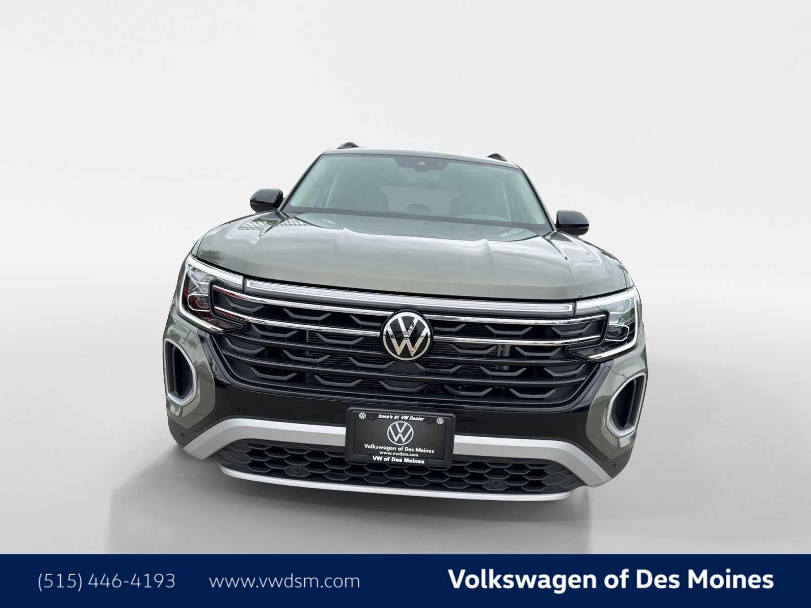 2025 Volkswagen Atlas Peak Edition SE photo 3