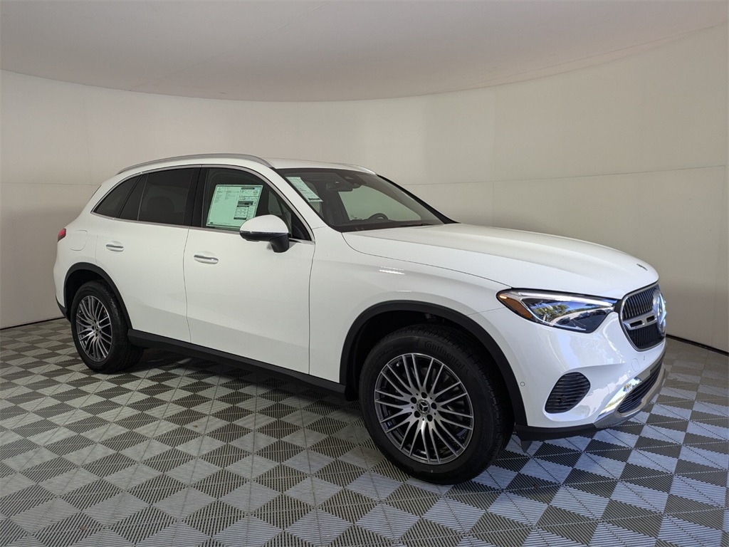 2026 Mercedes-Benz GLC