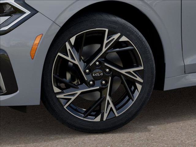 2026 Kia K5 GT-Line photo 8